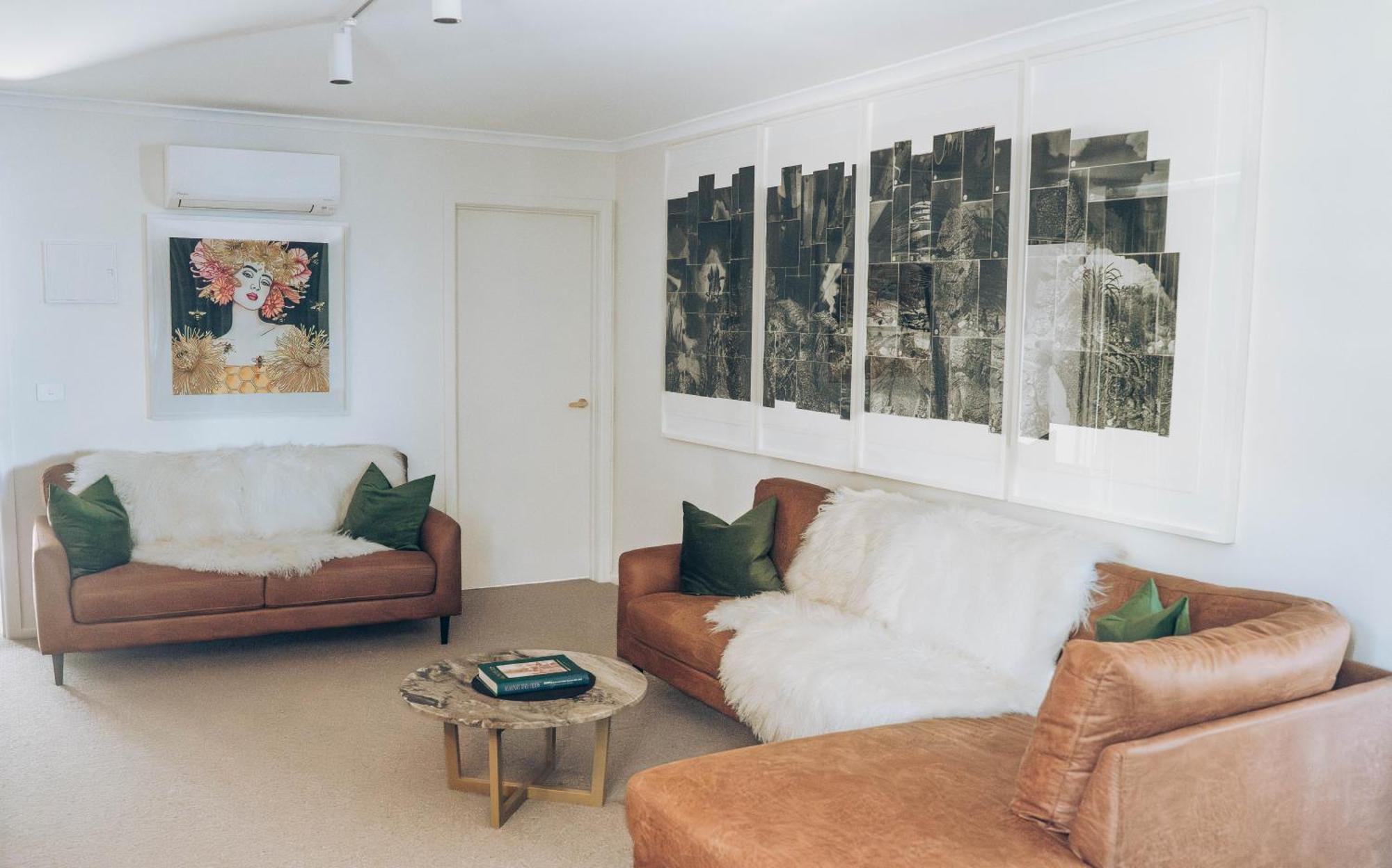 Risby Cove Boutique Hotel Strahan Exteriör bild
